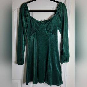 Derek Heart Green Long Sleeve Velvet Dress